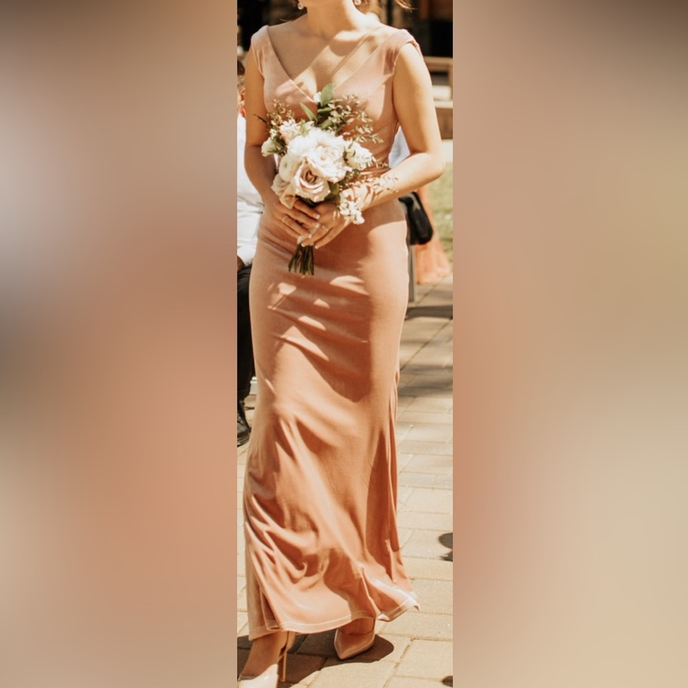 Very pretty pink dress I wore for my cousins wedding!